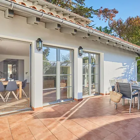 홀리데이파크 L Oree De Milady 3*