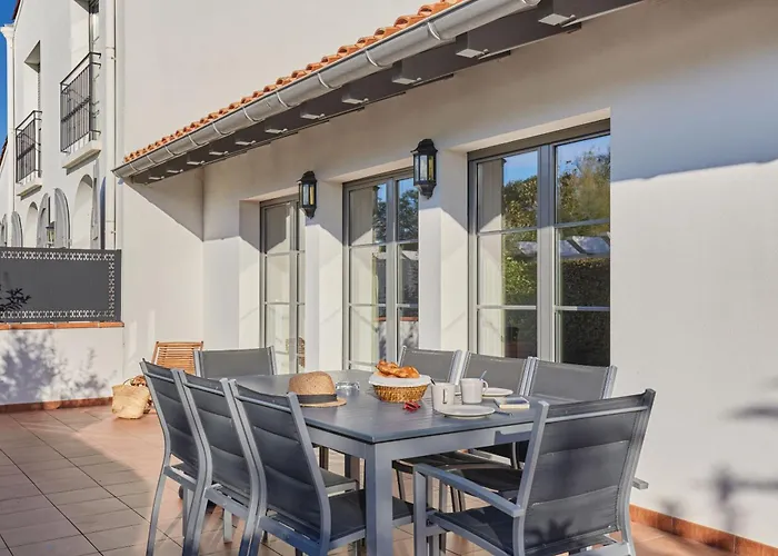 L Oree De Milady Биарриц