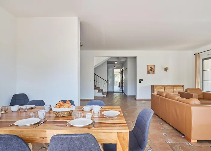 L Oree De Milady Биарриц