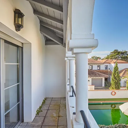 L Oree De Milady ホリデーパーク 3*