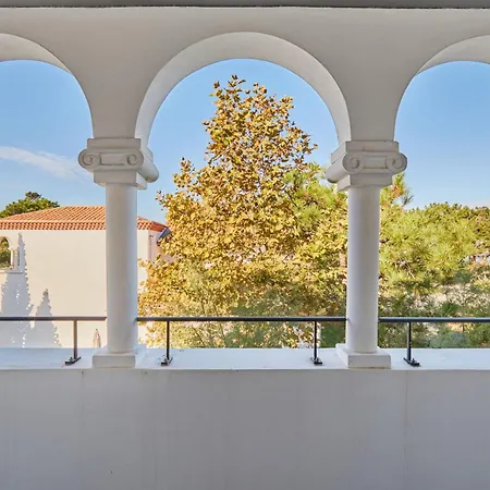 L Oree De Milady Park za odmor 3*